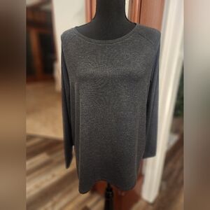 Free fly long sleeve tshirt, size medium, grey